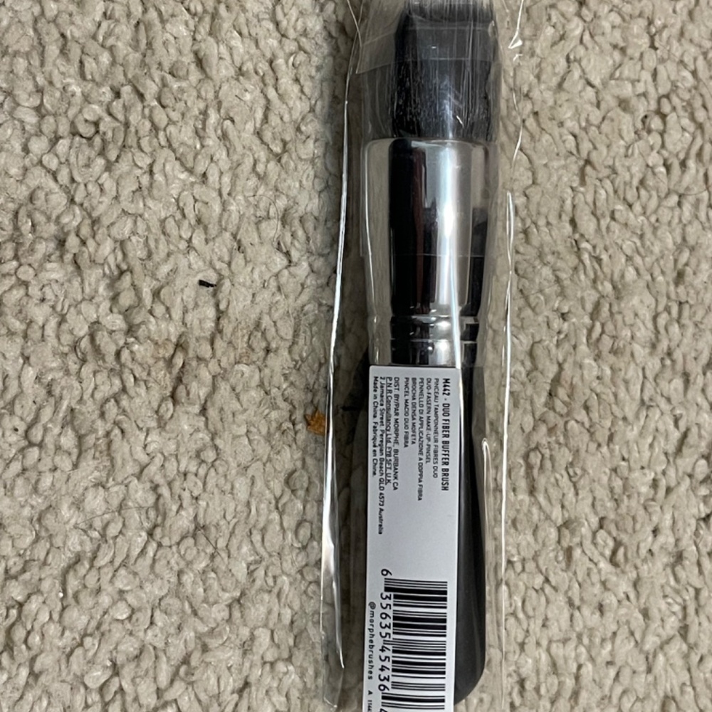 Morphe M442 Duo Fiber Buffer brush BRAND NEW